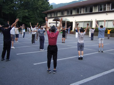 ���W�I�̑�