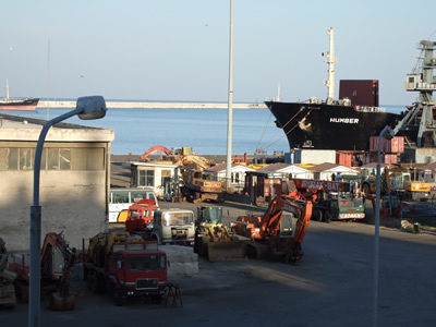 Lattakia�ɏZ���T��