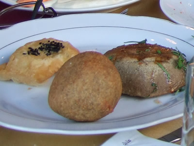 �V���A�����A�y�^�C�U